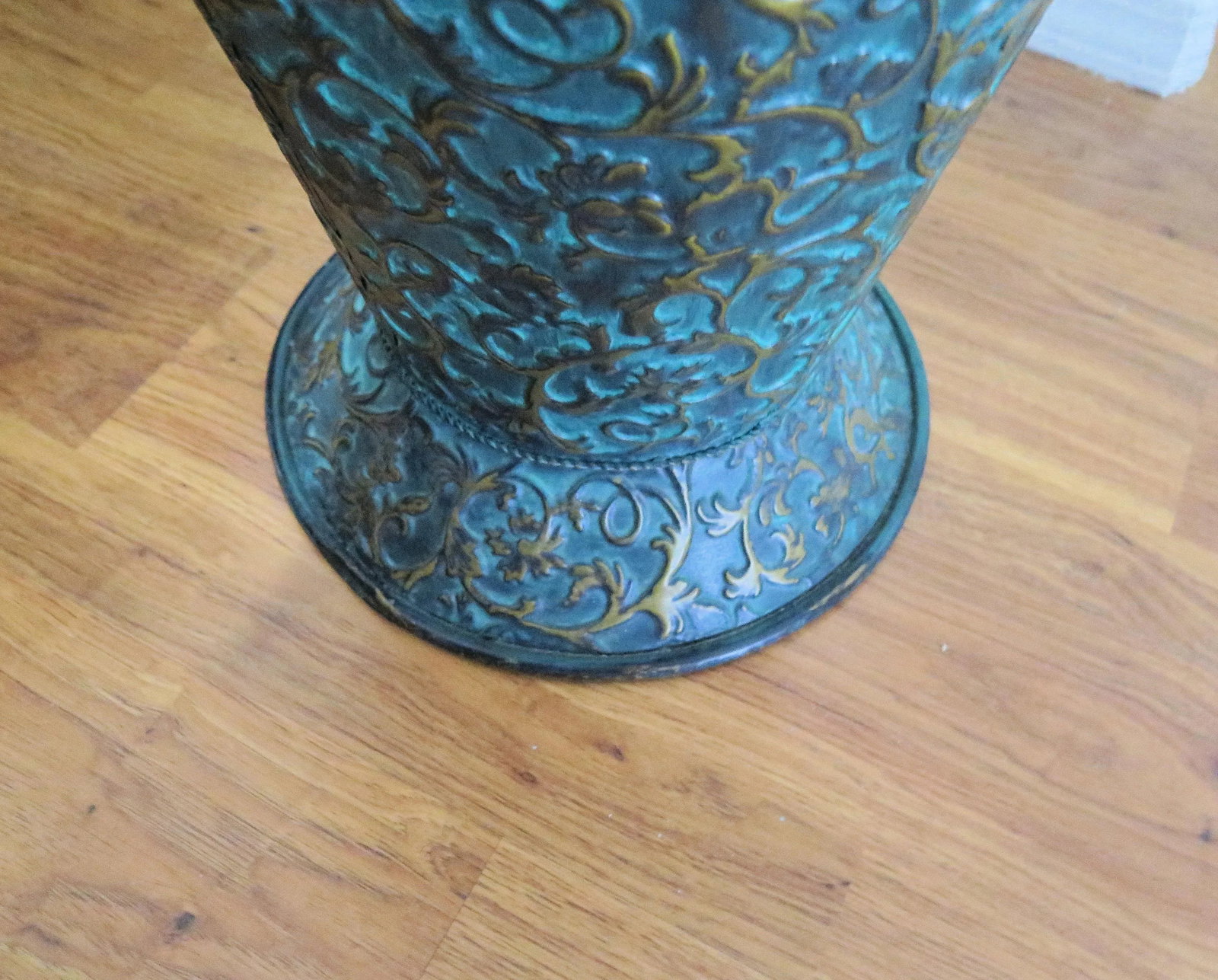 Large Italian Style Decorative Hammered Turquoise Metal Urn - 5