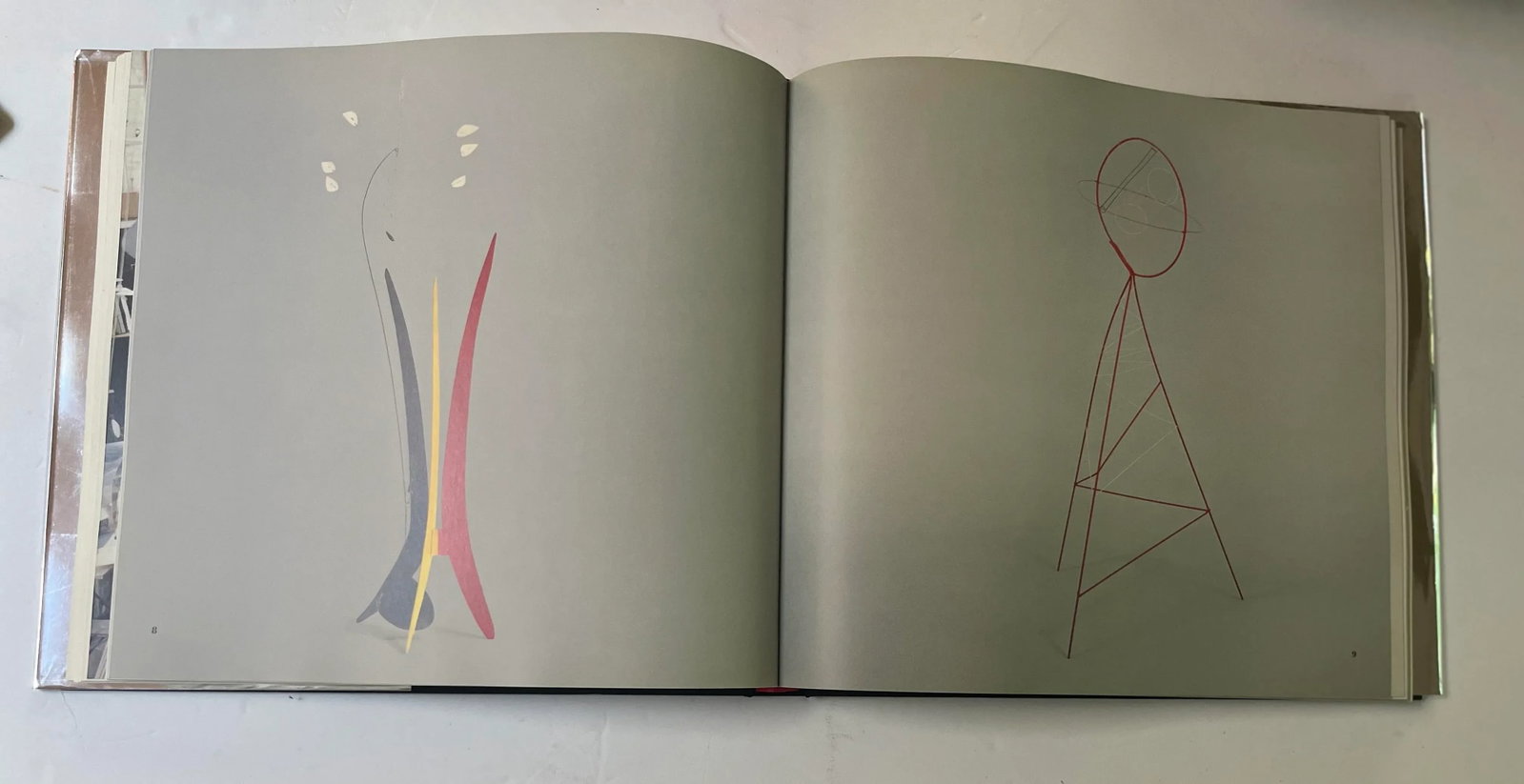 Calder: Gravity and Grace, Phaidon Press, 2004 - 5