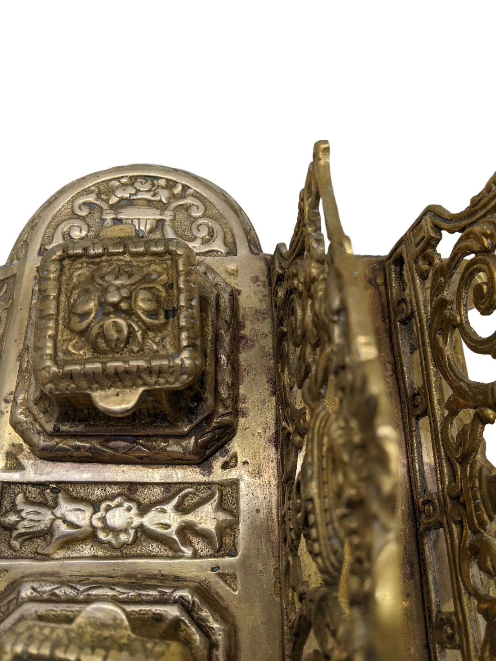 Early 20th Century Antique Brass Double Inkwell Stand and Letter Holder Desk Organizer - 7