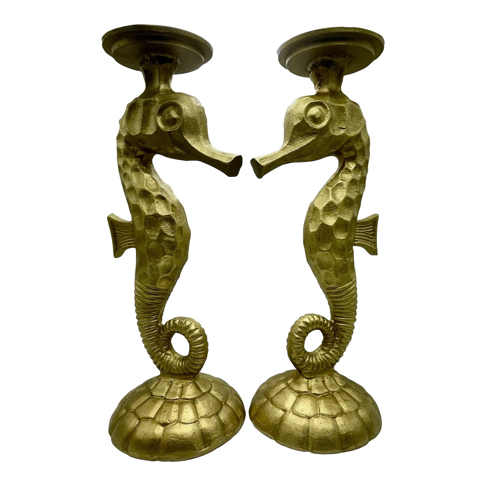1960s Seahorse Candle Stands in Gold Tone Solid Aluminum: Pair of Seahorse Plant Stands, Candle Stands, 20 inch gold tone Solid Aluminum Alloy, vintage 20x5.5" These can be easily repainted any color you choose. These are heavy and sturdy. Condition: Alterat