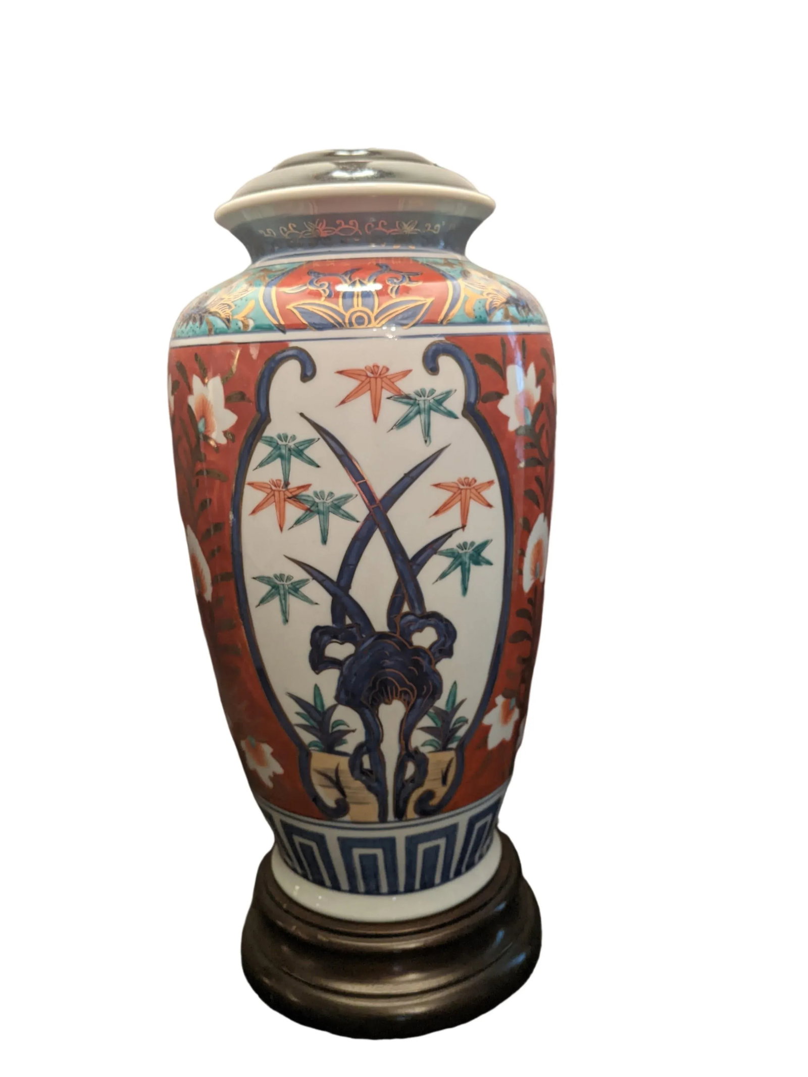 Mid-Century Japanese Hand Painted Large Imari Porcelain Table Lamp - 5