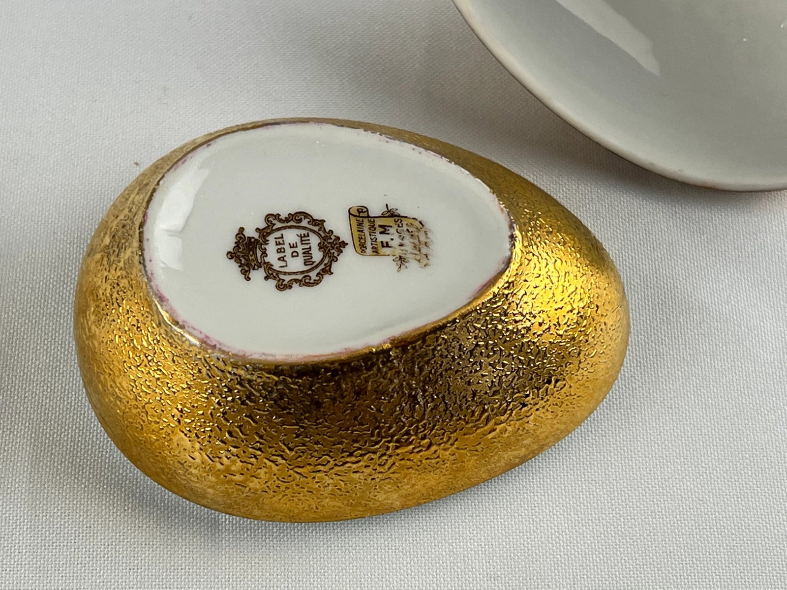 Early 20th Century French Limoge Trinket Box by Fontanille and Marraud - 7