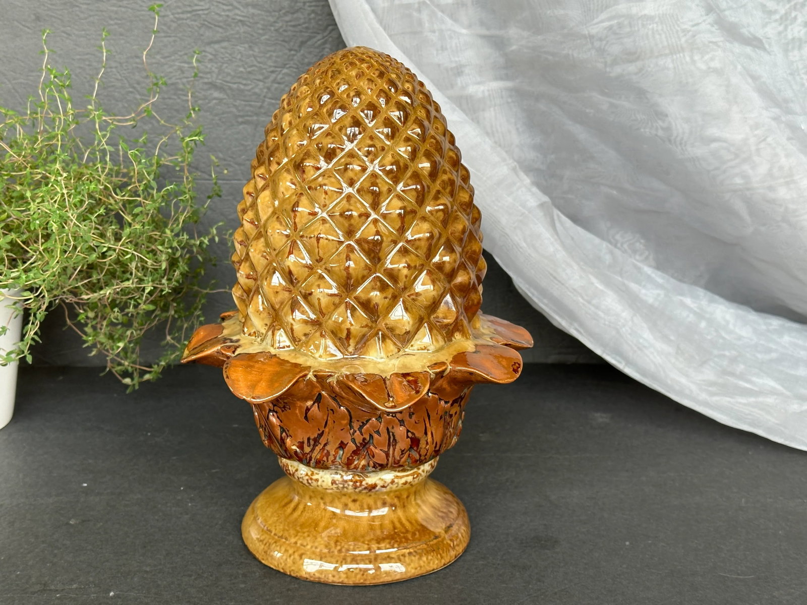 Ceramic Pineapple Table Centerpiece Ornament - 3