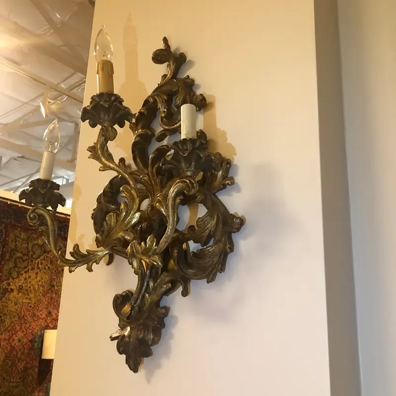 1990s Hand-Carved Wood Sconce Featuring Three Lights - 2