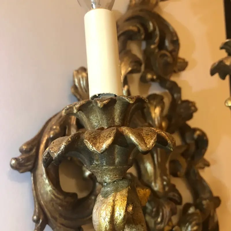 1990s Hand-Carved Wood Sconce Featuring Three Lights - 4