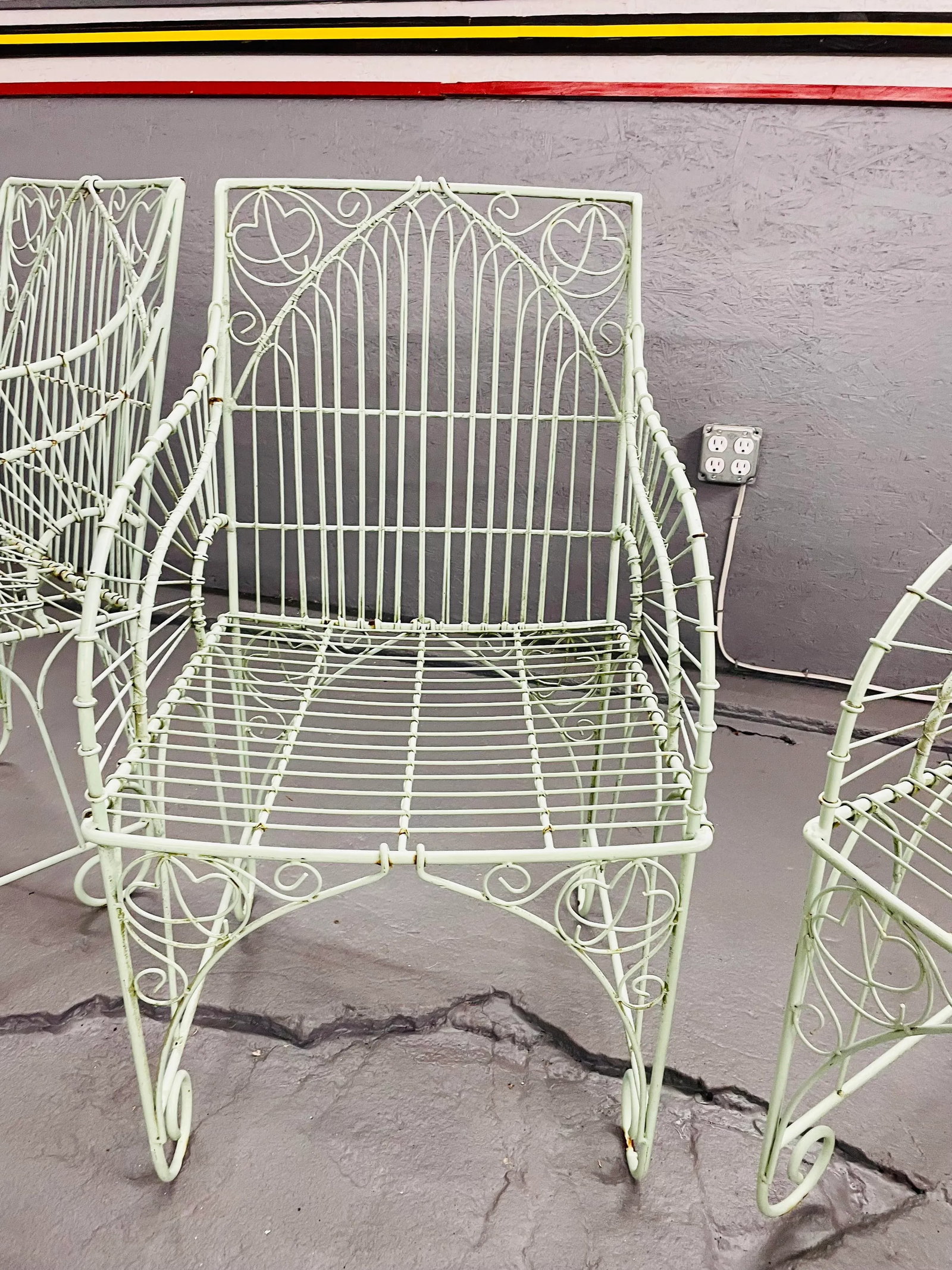 Vintage Wrought Iron Outdoor Patio Chairs - 7
