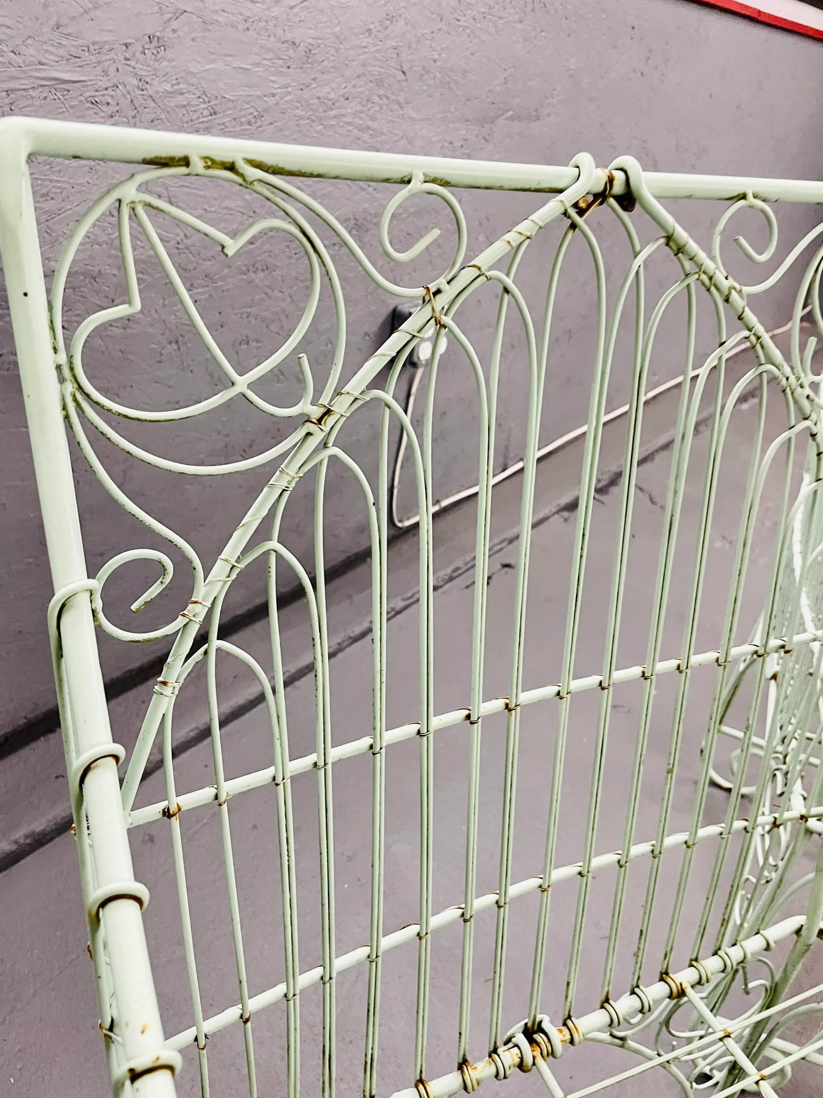 Vintage Wrought Iron Outdoor Patio Chairs - 9