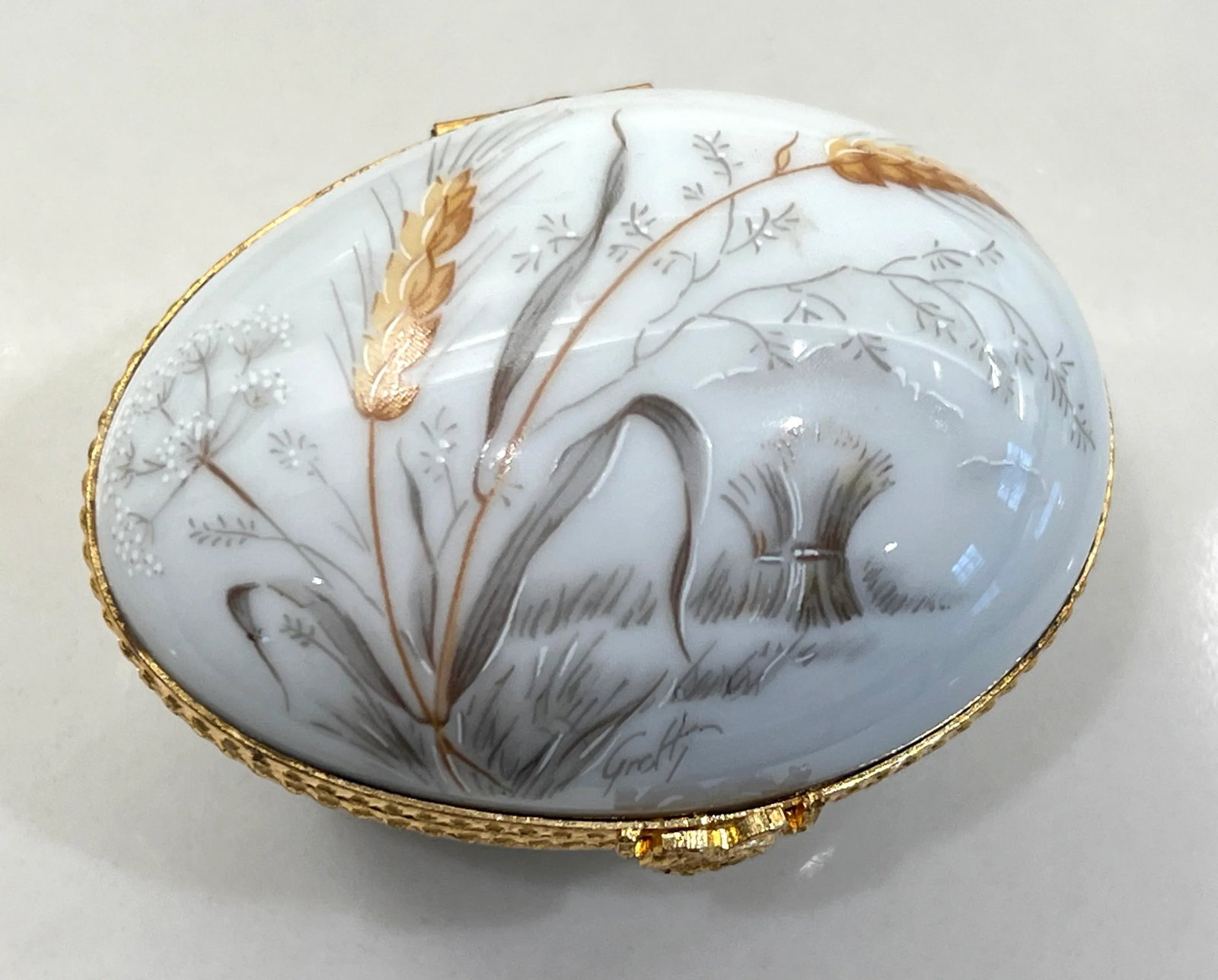 Early 20th Century Limoges Egg Shape Box - 2