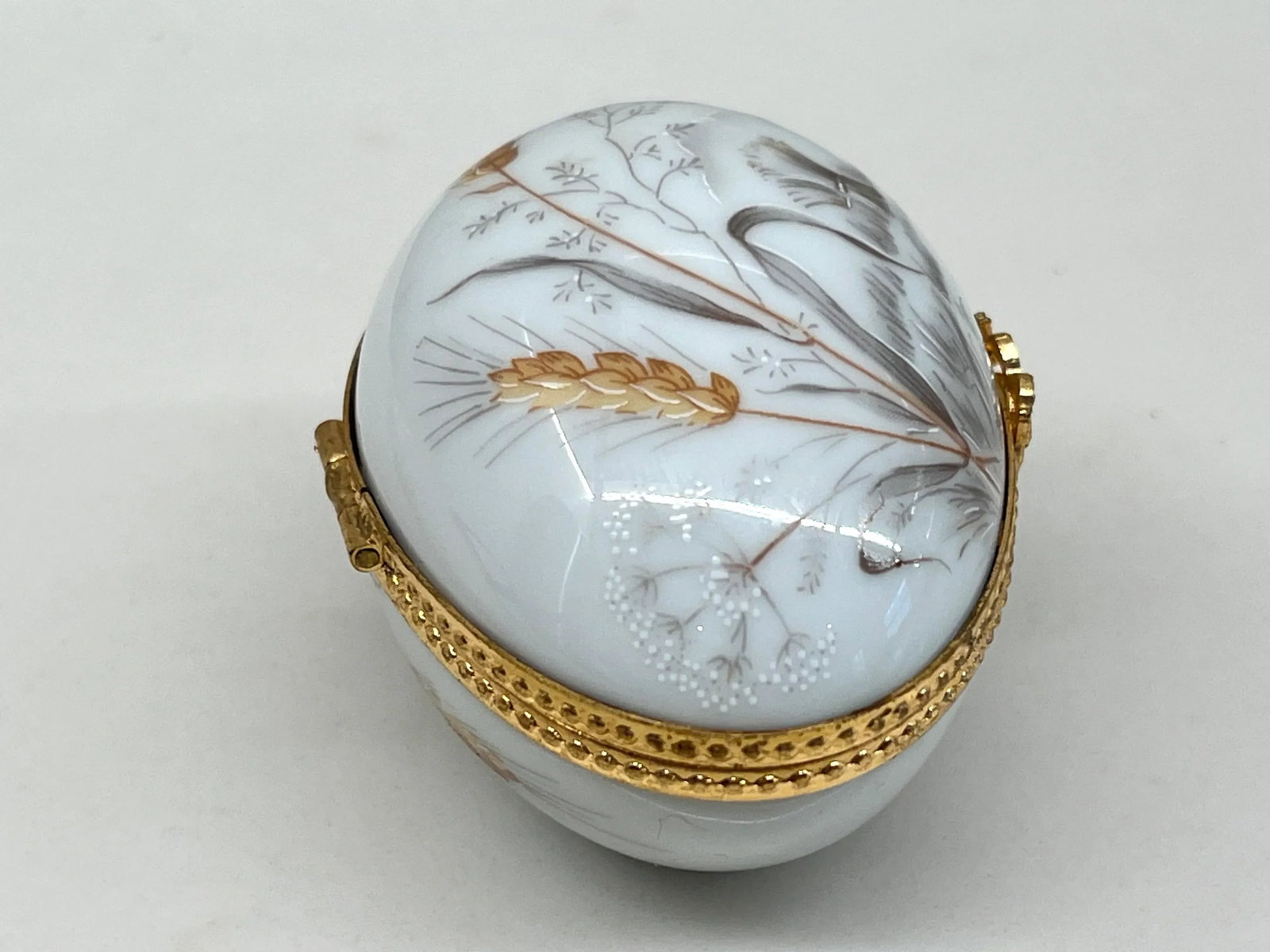 Early 20th Century Limoges Egg Shape Box - 4