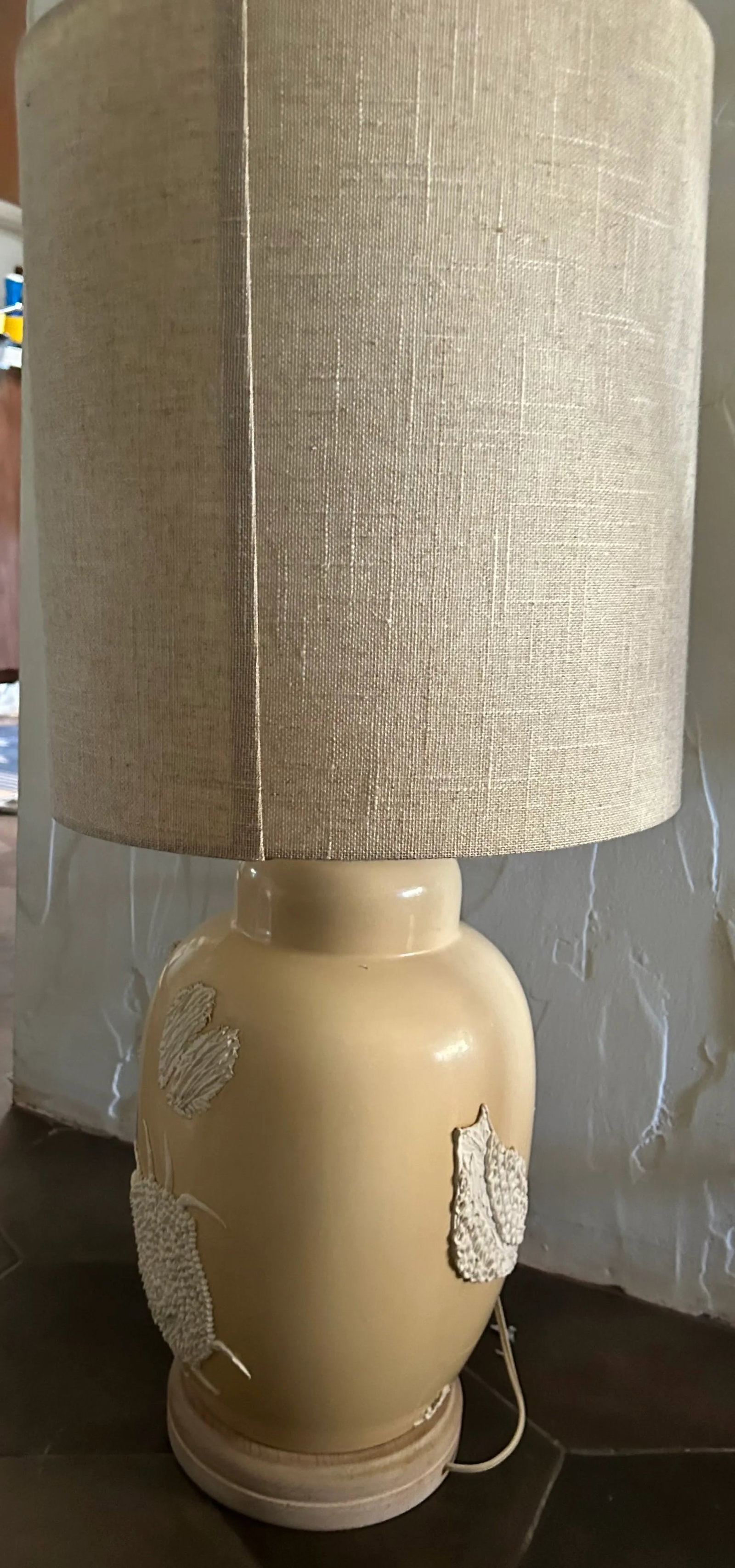 California Coastal Chic Seashell Encrusted Ginger Lamp - 10
