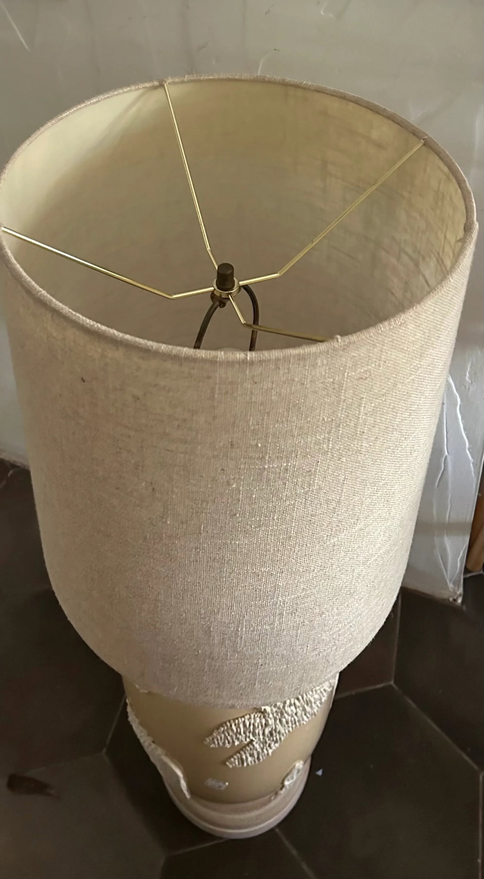 California Coastal Chic Seashell Encrusted Ginger Lamp - 8