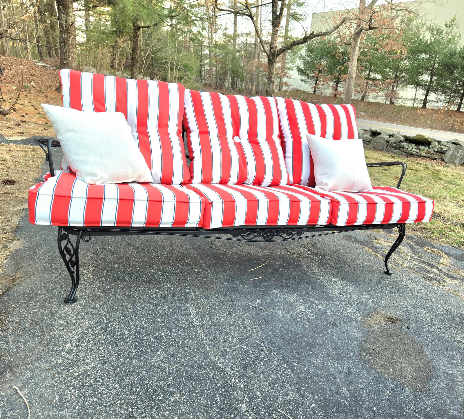 Vintage Wrought Iron Outdoor Patio Sofa & Chaise - 8