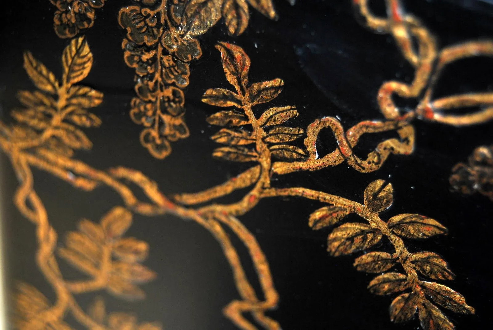 Ryukyu Okinawa Gild Lacquer Accessory Box Tebako With Fuji-Wisteria Flowers - 7