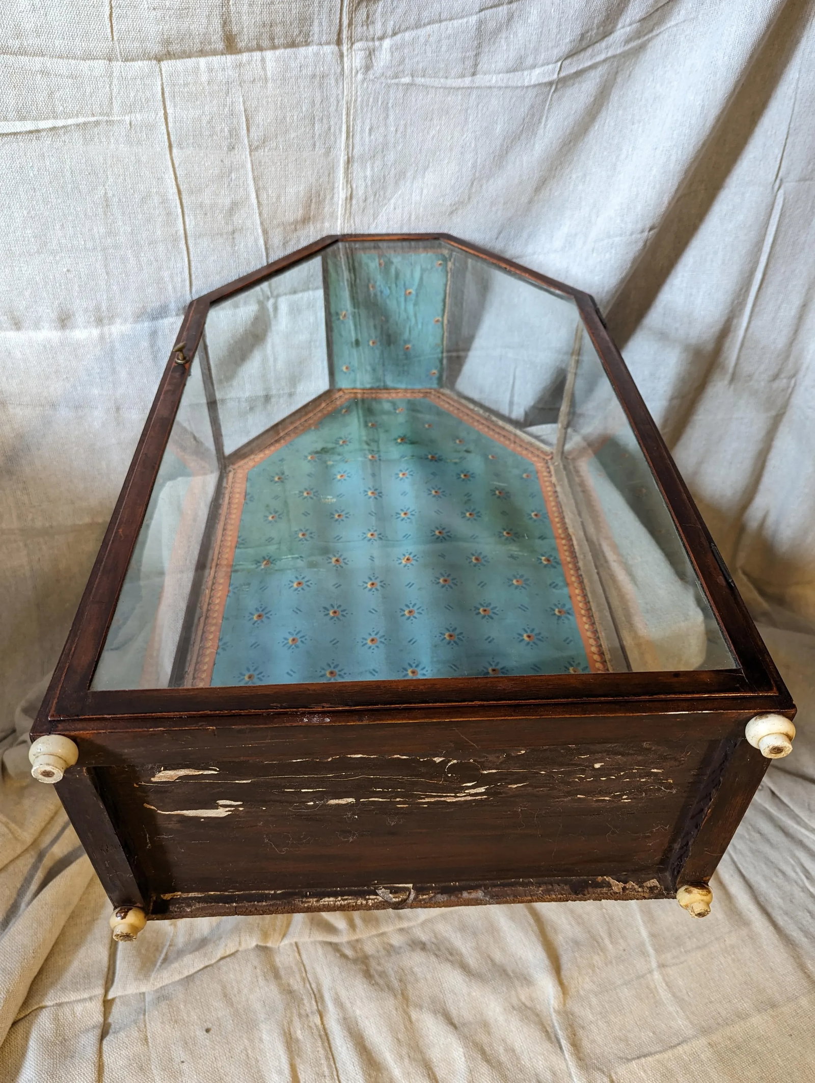 Mid 19th Century Reliquary Case - 4