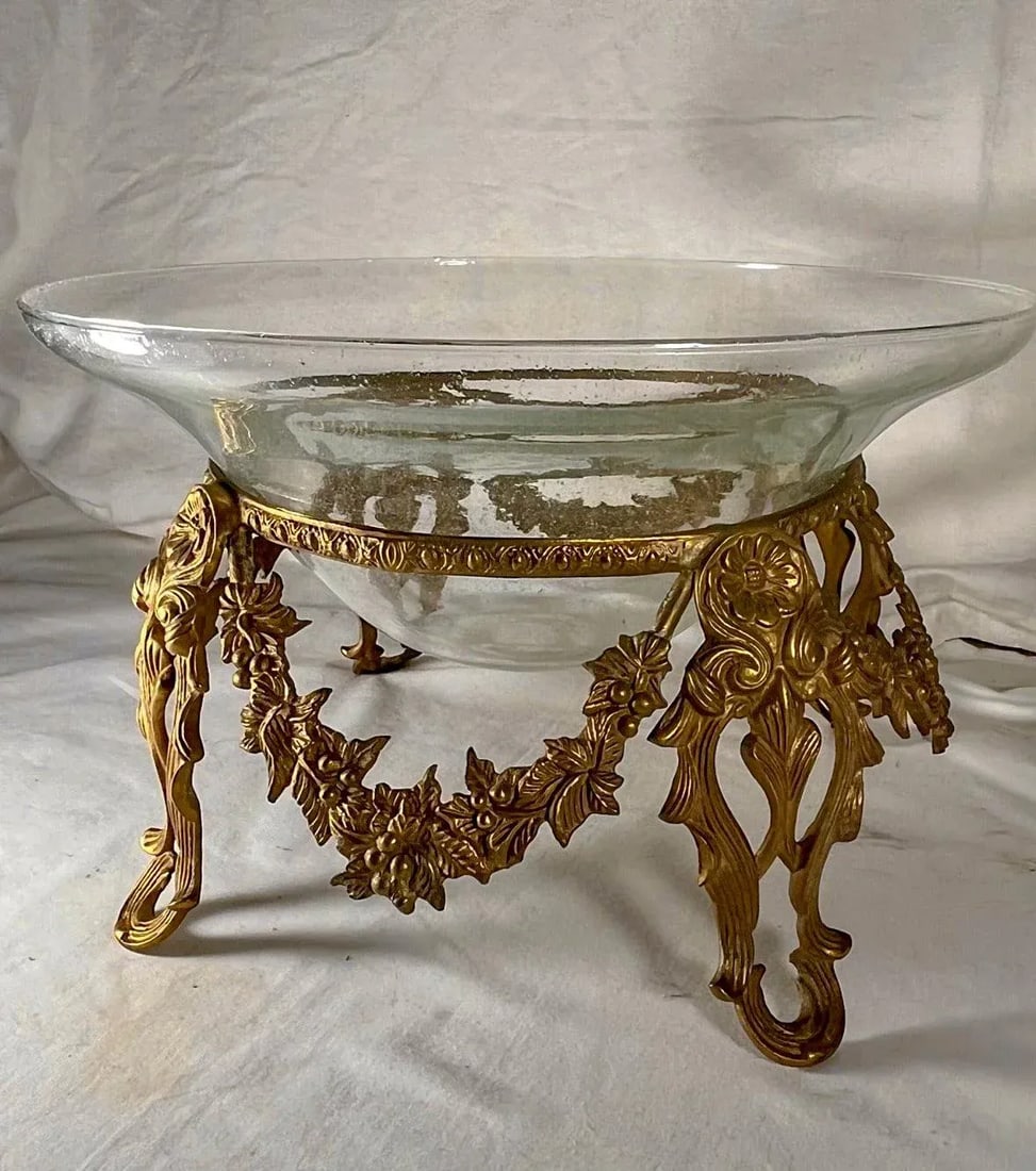 Vintage Large Art Glass Bowl Tazza Centerpiece Bowl in Brass Stand - 6