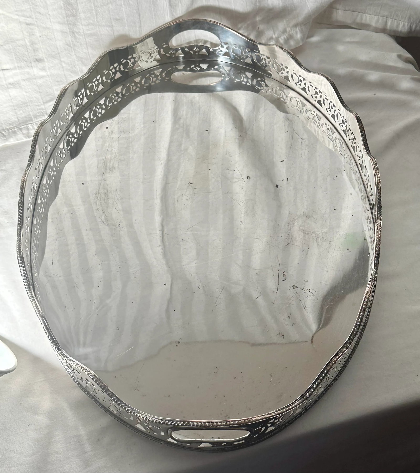 Large Oval Edwardian Gallery Butler Tray Hallmarked Silver Plate. - 4
