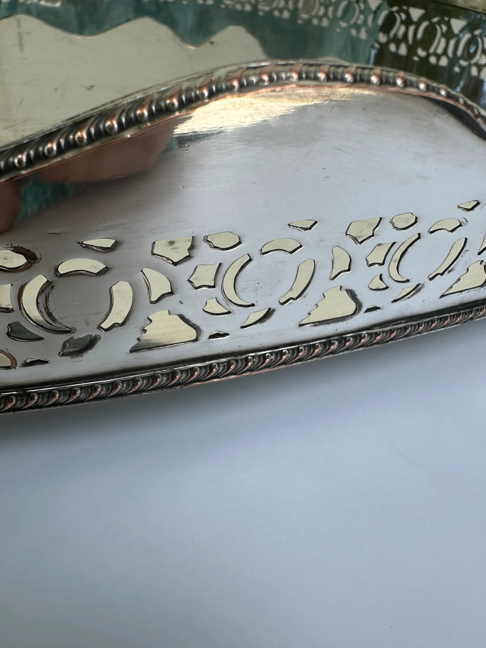 Large Oval Edwardian Gallery Butler Tray Hallmarked Silver Plate. - 6