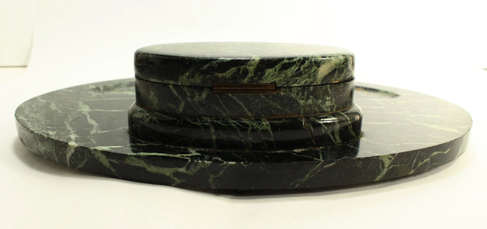 1900's Art Deco Oval Desk Inkwell Black Marble with Green Strikes - 7