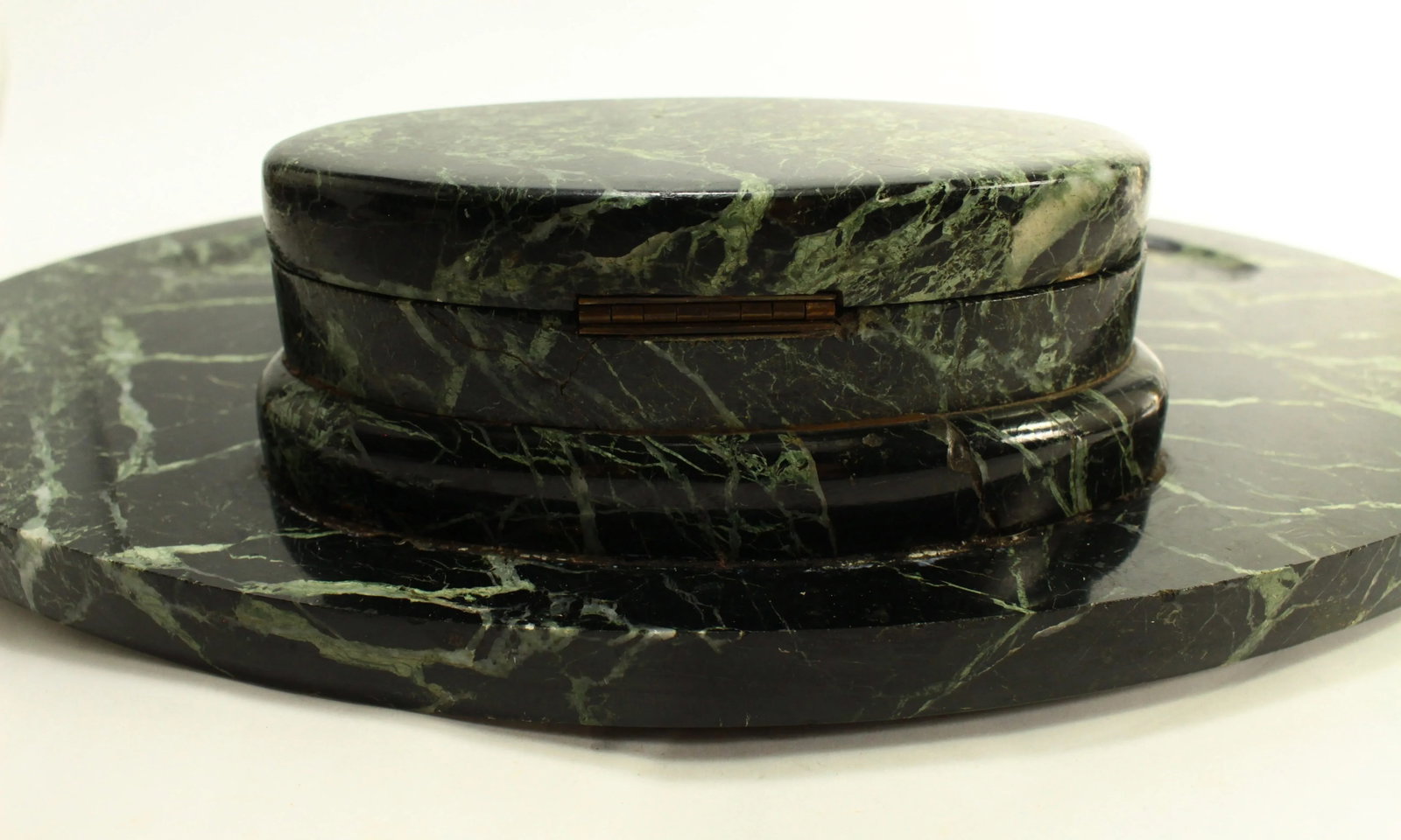 1900's Art Deco Oval Desk Inkwell Black Marble with Green Strikes - 9