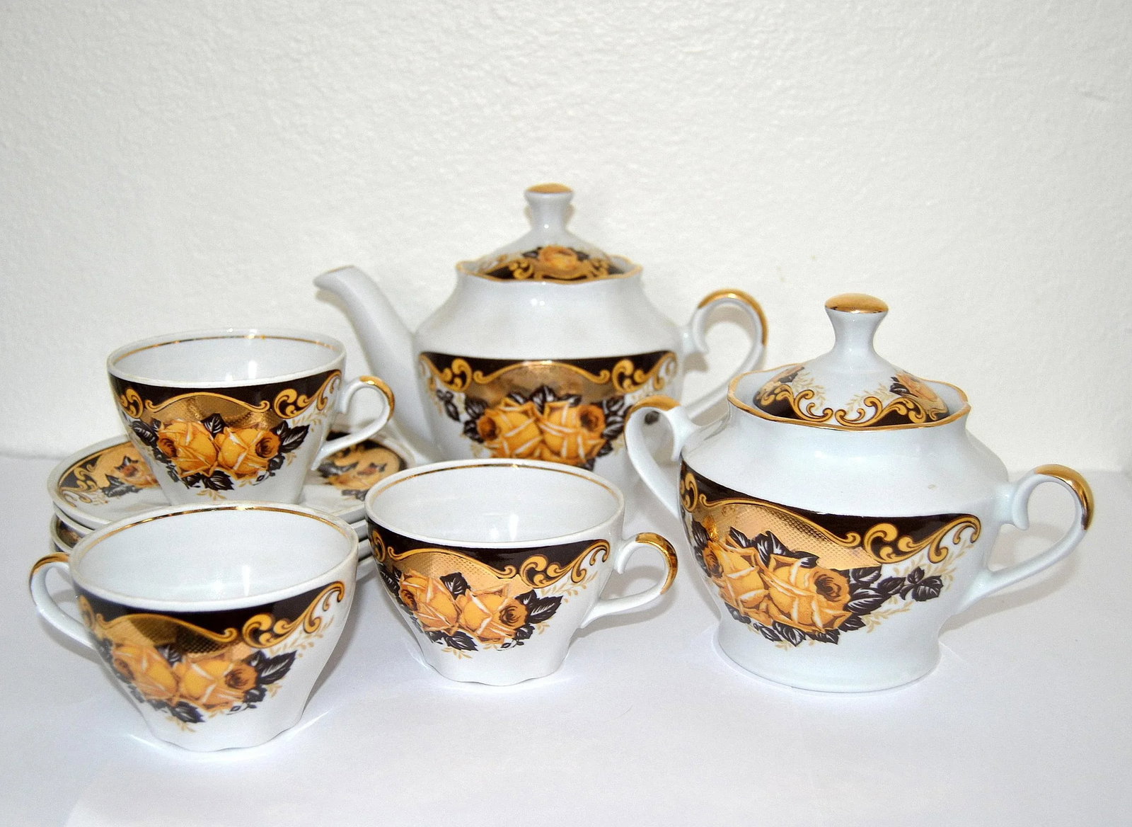 Napoleon III-Style Porcelain Tea Set With Gilded Roses From Peterhof Palace-9 Pieces - 4