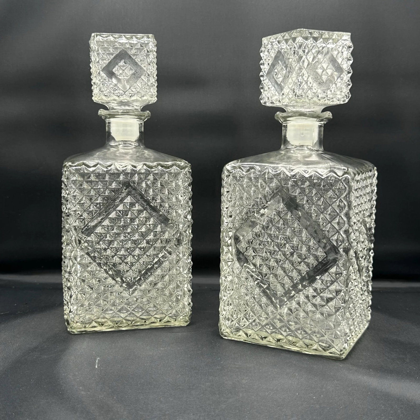 Vintage 1960s Diamond Accented Glass Decanters, Pair - 7