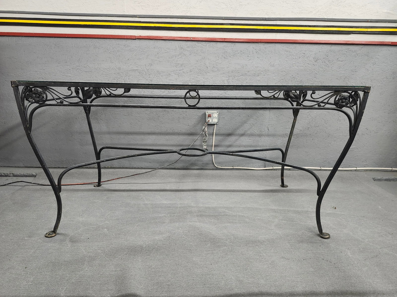 Vintage Wrought Iron Glass Top Salterini Dining Table, Attributed - 3