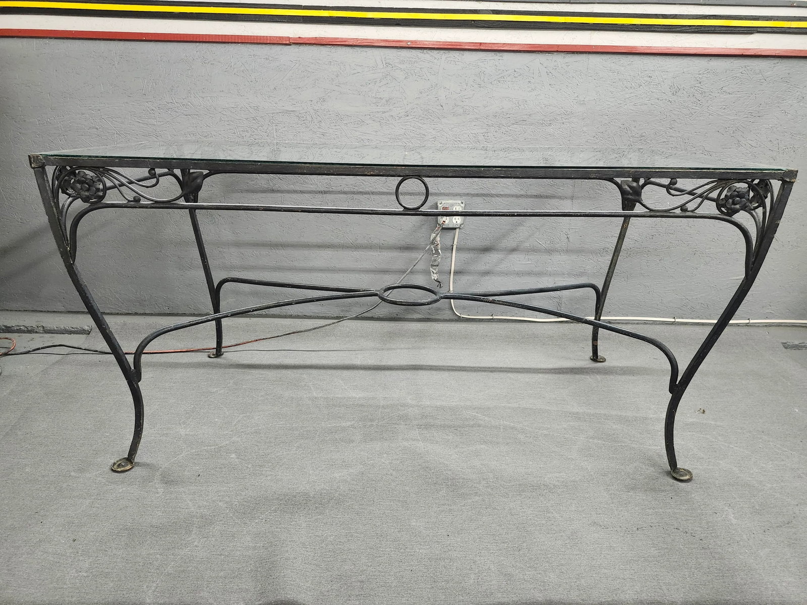 Vintage Wrought Iron Glass Top Salterini Dining Table, Attributed - 4