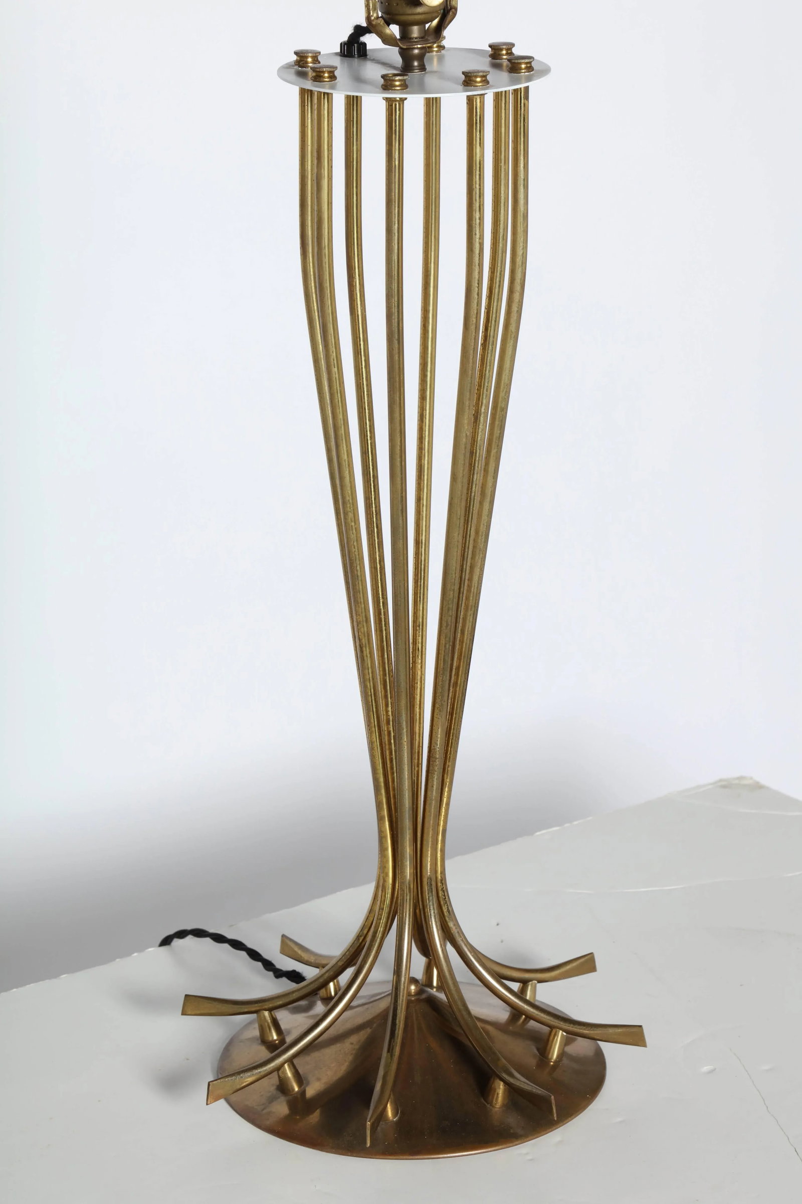 1950s Tall Millepatte Style Brass Table Lamp - 10