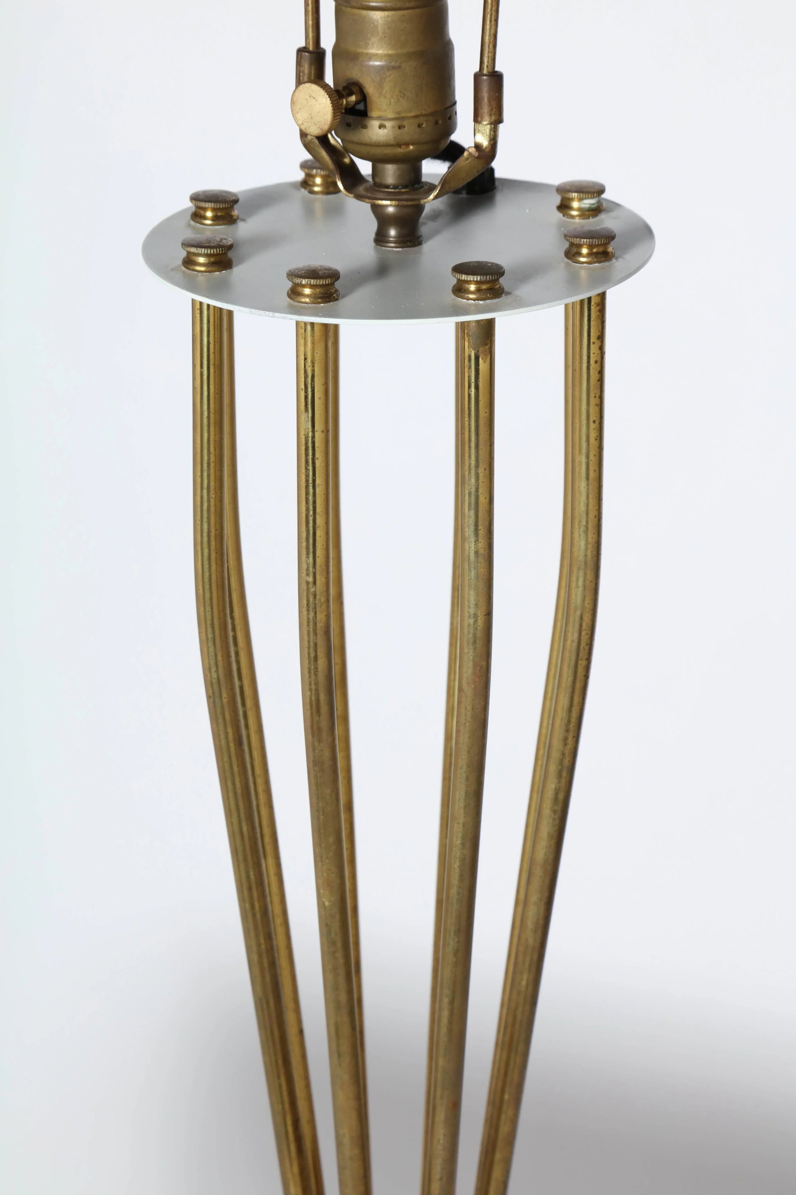 1950s Tall Millepatte Style Brass Table Lamp - 5