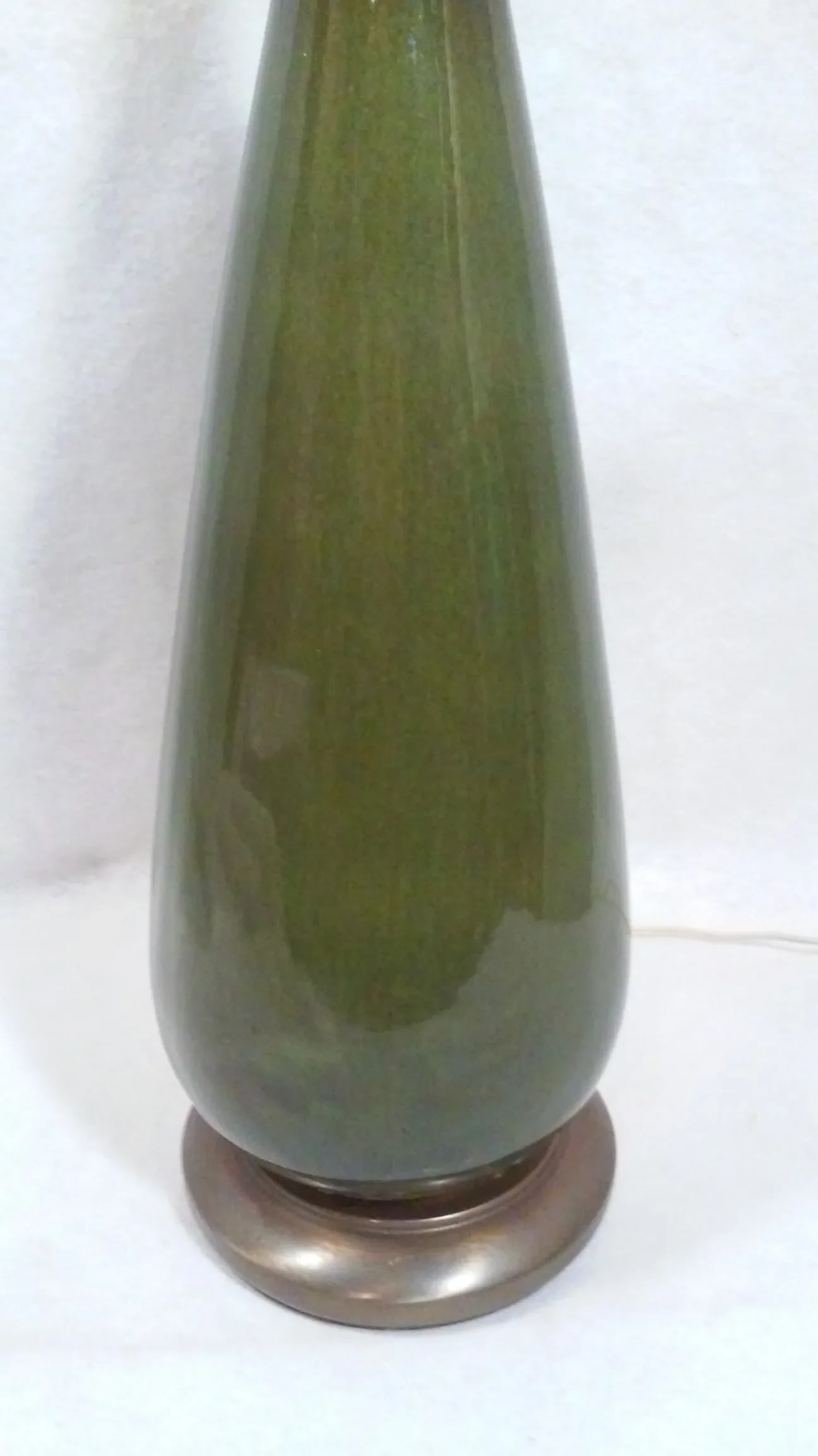 Tommi Parzinger Style Tapered Ceramic Table Lamp - 4