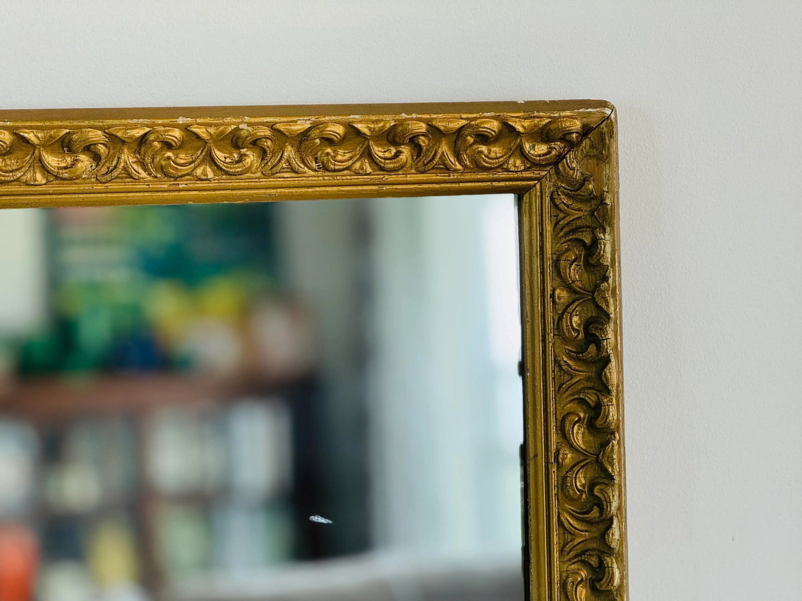 Vintage 1930s Hollywood Regency Gold Hand Carved Wood Wall Mirror - 6