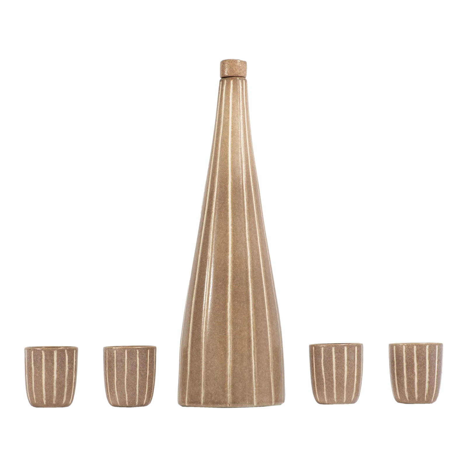 Jaru California Striped Brown and White Ceramic Decanter and Cups: A vintage set of Jaru California striped brown and white ceramic decanter and cups. Possibly designed by Greta Peterson, the set includes an elongated, tapered decanter with ceramic stopper and four