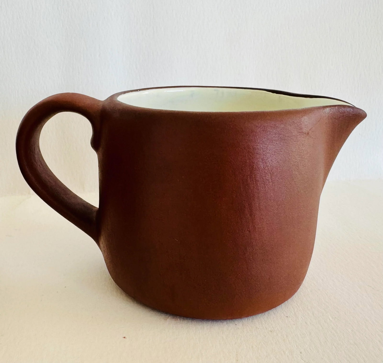 Vintage 1970s Wellfleet Pottery Umber Sugar & Creamer Set by Trevor Glucksman - 7