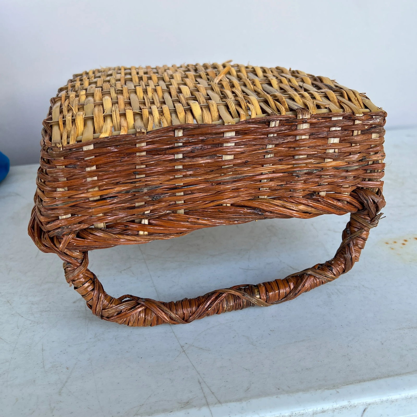 Mid 20th Century Vintage Tray Style Basket With Handles - 5