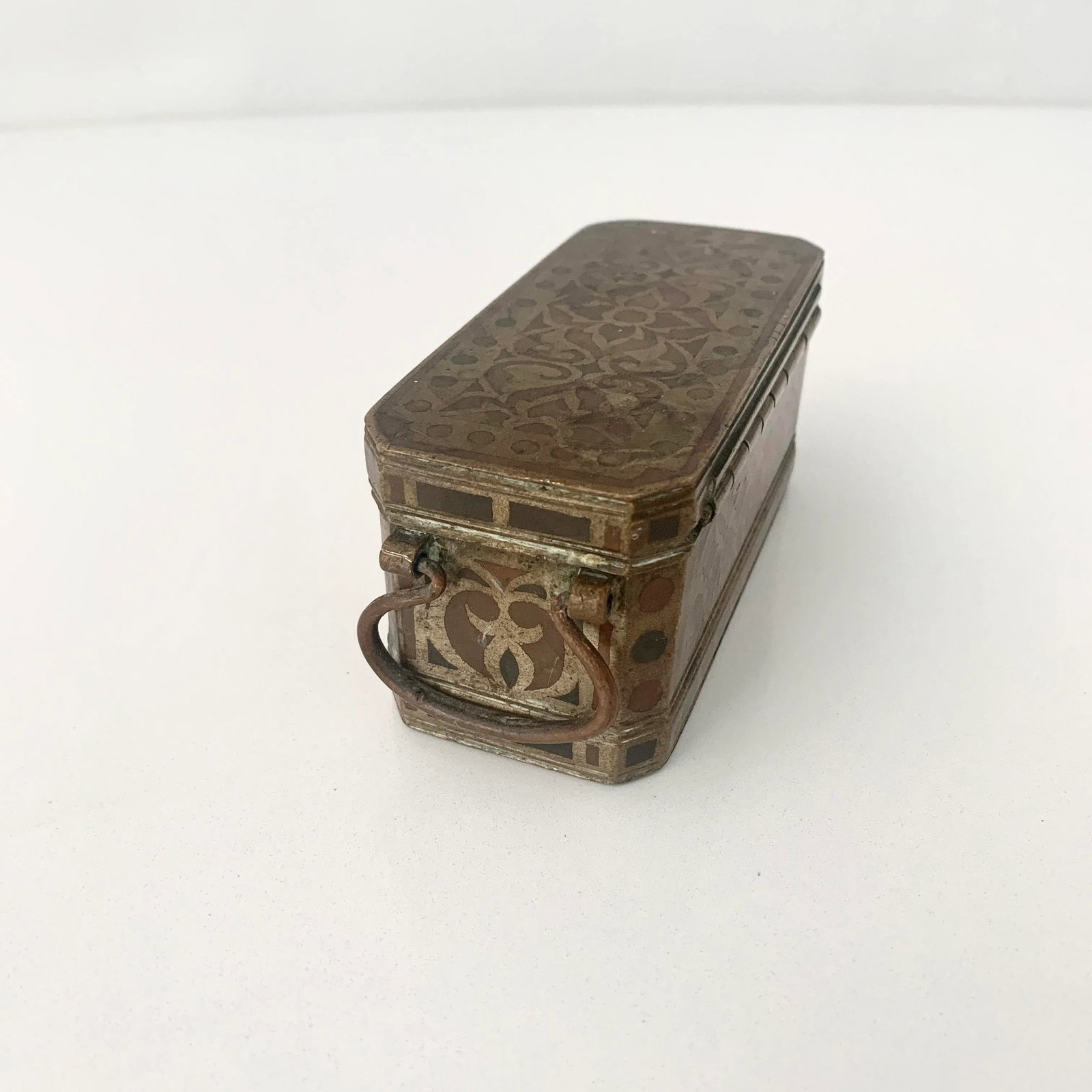 19th Century Bronze Inlay Betel Nut Box - 4