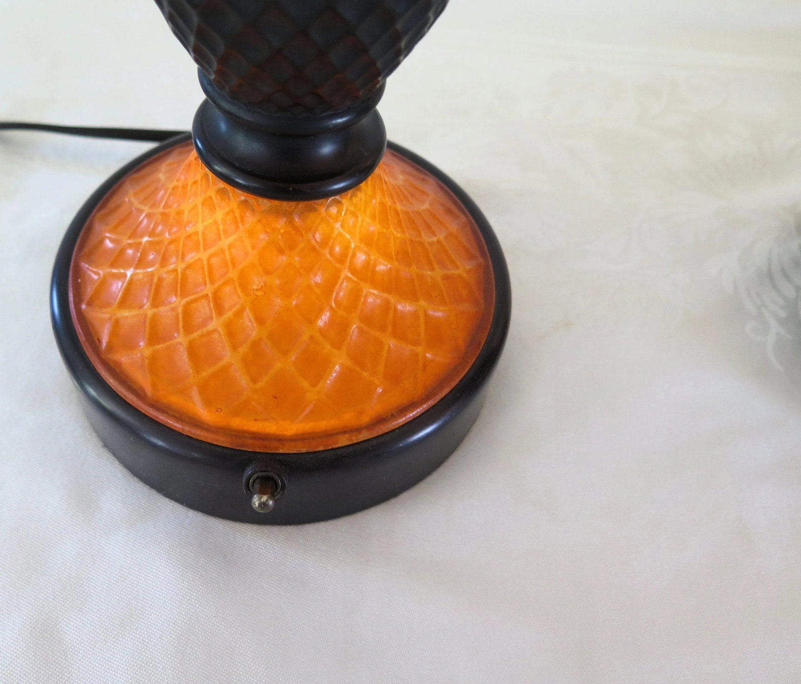 Mid-Century Style Lit Base Pineapple Design Table Lamps/A Pair - 3