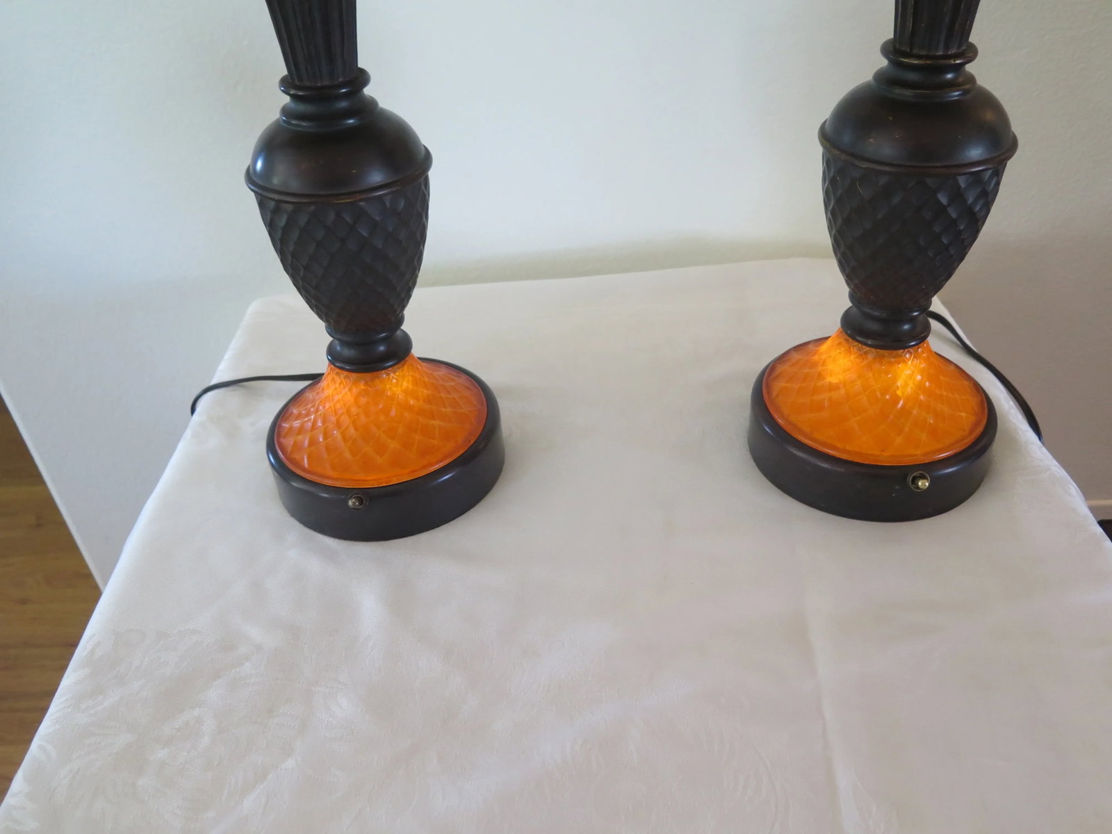 Mid-Century Style Lit Base Pineapple Design Table Lamps/A Pair - 4