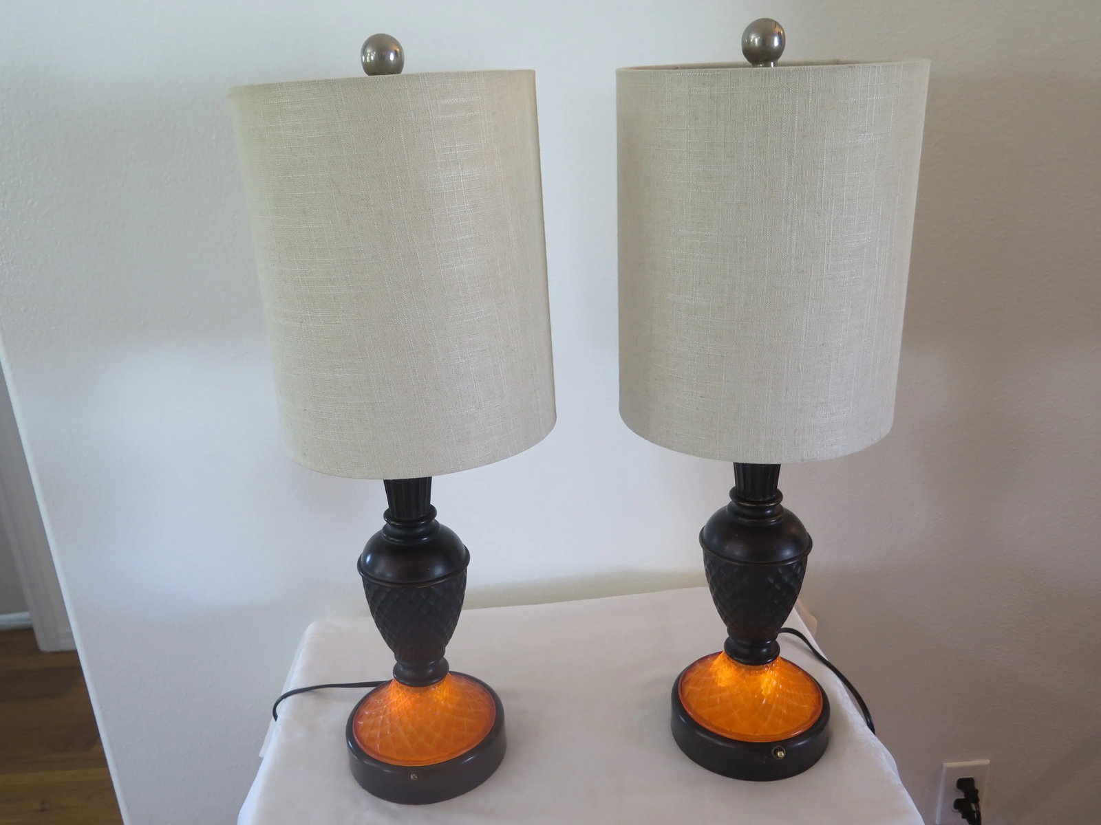 Mid-Century Style Lit Base Pineapple Design Table Lamps/A Pair - 5
