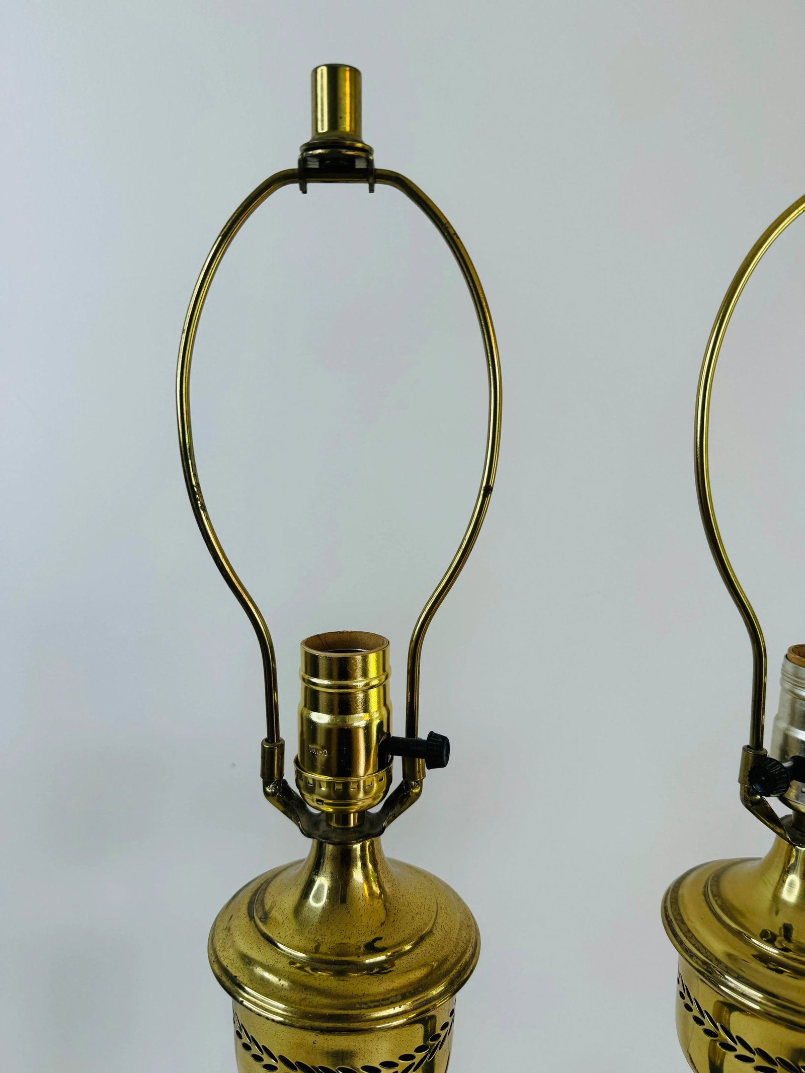 Vintage 1960s Brass Column-Style Table Lamps, a Pair - 5