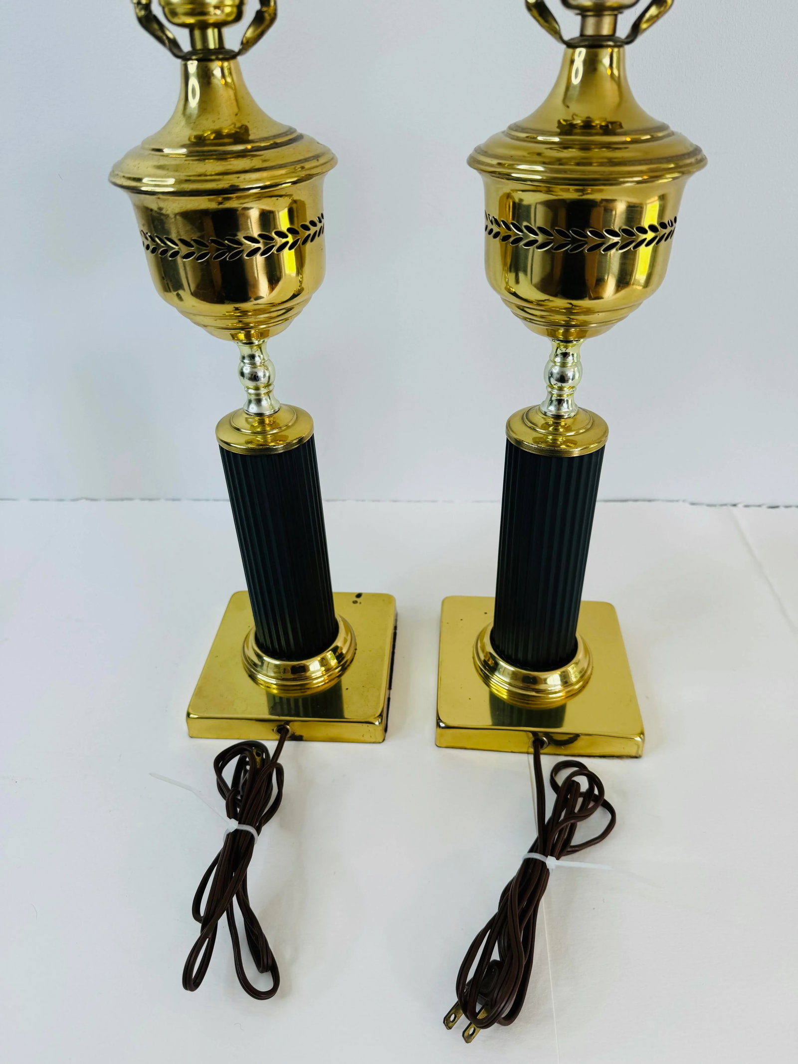 Vintage 1960s Brass Column-Style Table Lamps, a Pair - 6