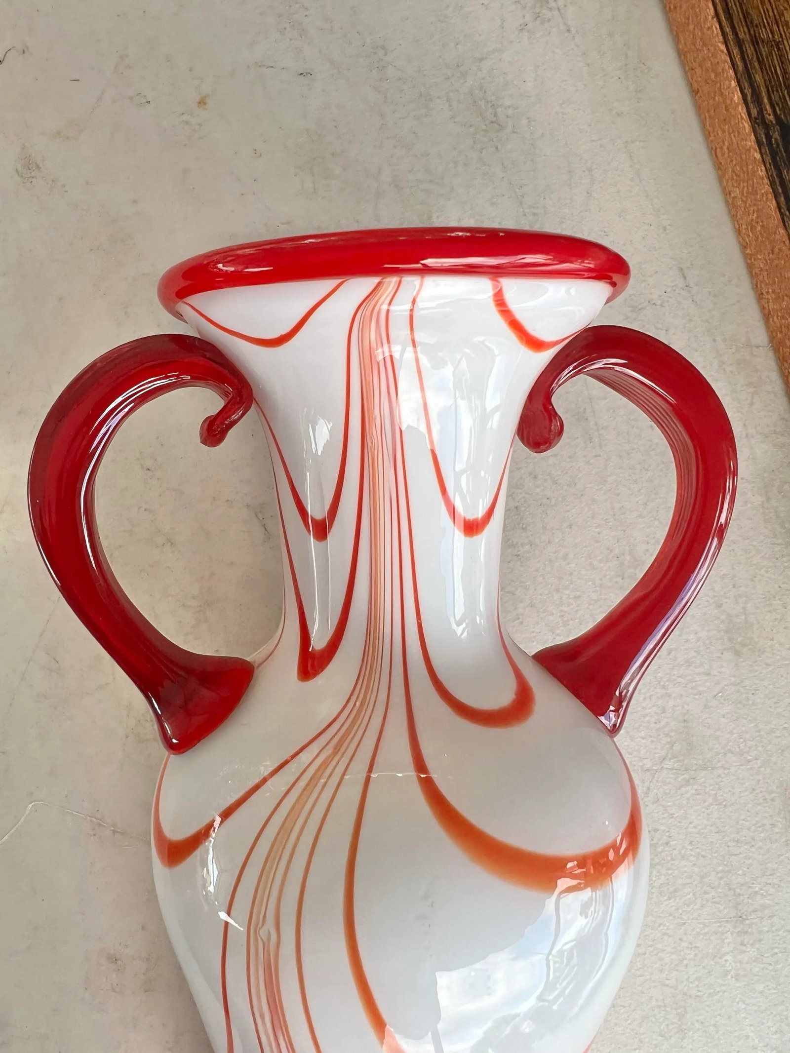 Vintage Murano Style Blown Glass Vase - 7