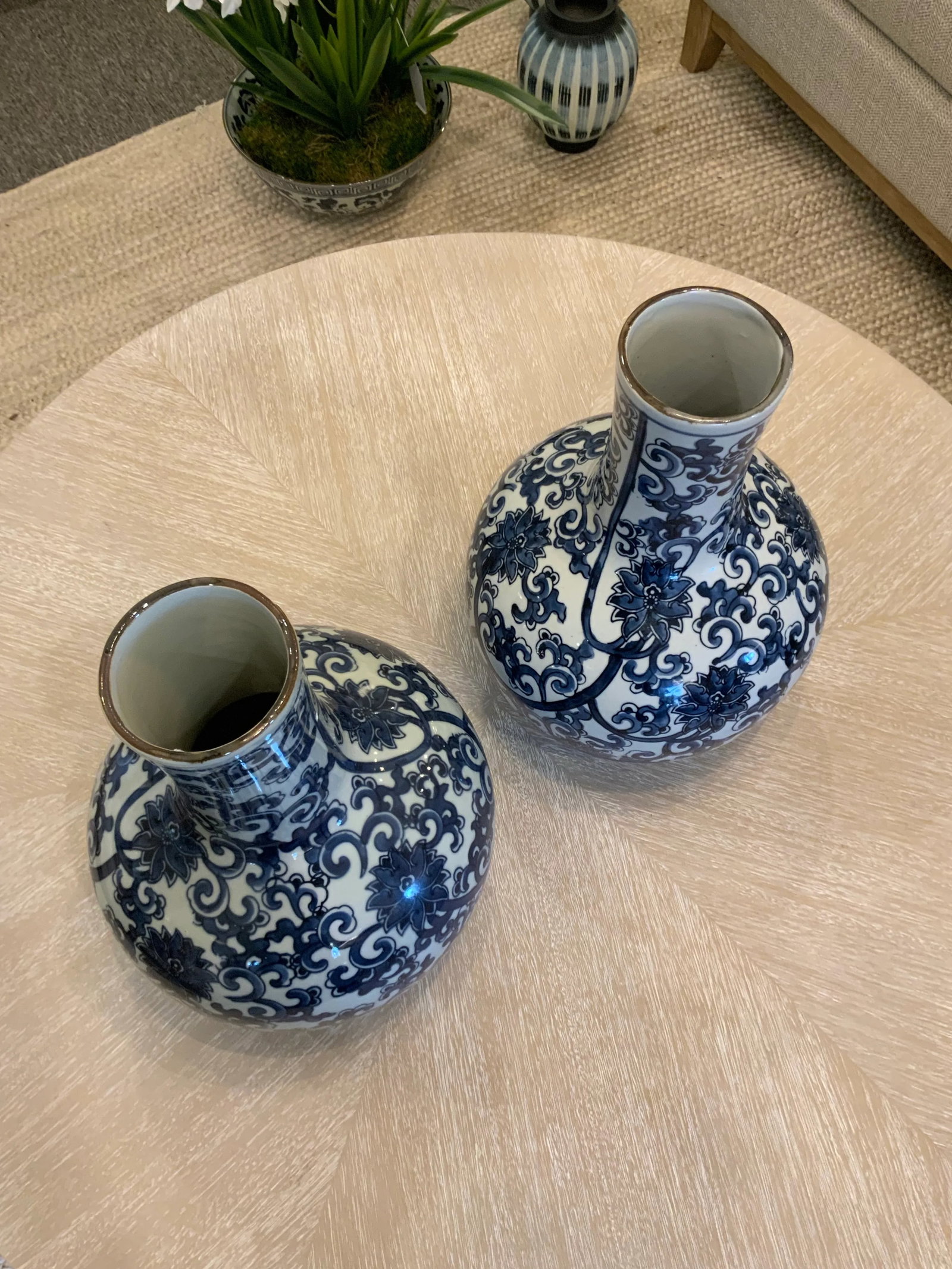 Pair of Blue & White Floral Vases - 3
