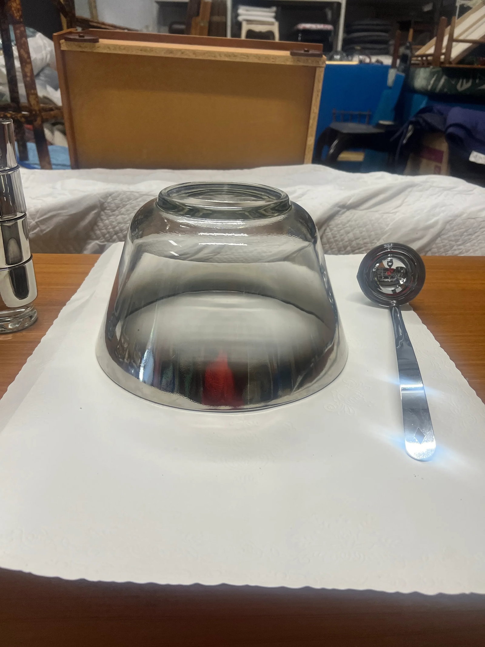 1960s Dorothy Thorpe Style Punch Bowl and Glasses Set - 13 Pieces - 9