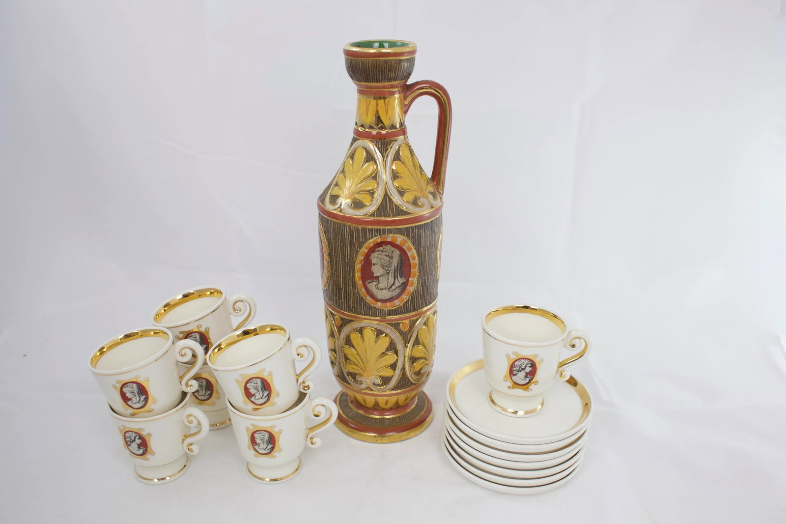Mid-Century Deruta Pottery Drinkware - a Set of 15 - 2