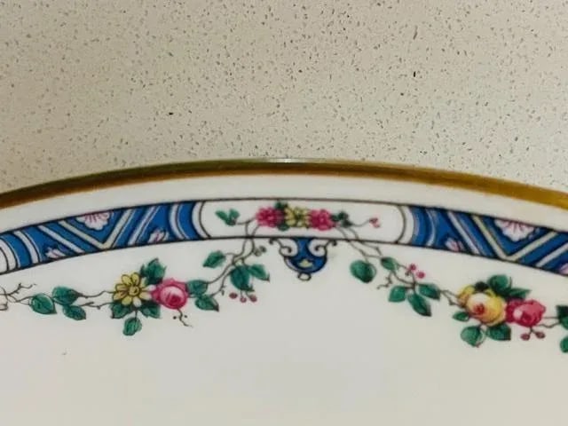 Early 20th Century Classic French Limoges Porcelain Dinner & Salad Plates- 8 Pieces - 11