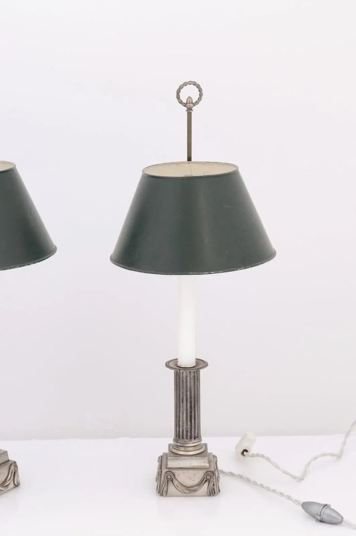 Pair of Petite French Early 20th Century Silver Plate Buillotte Lamps - 4