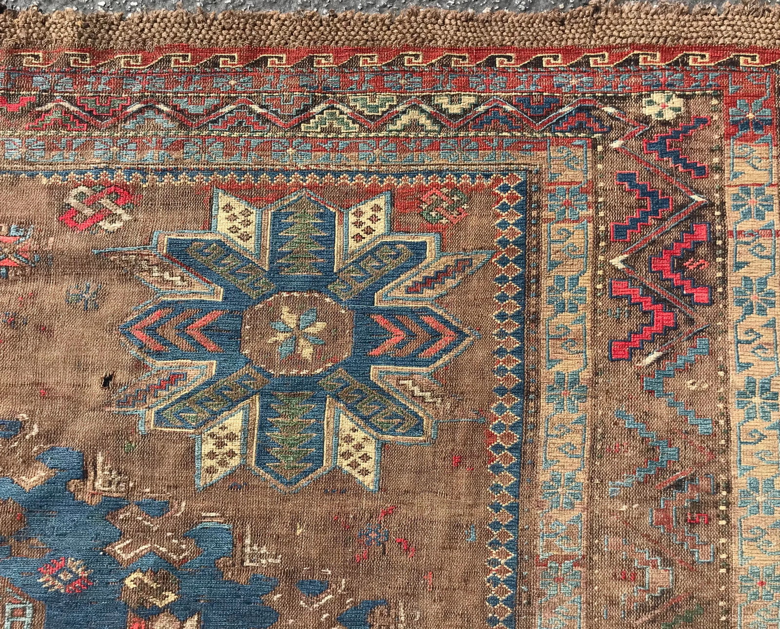 1900s Azerbaijan Soumac Rug-6'10'' * 9'10'' - 9