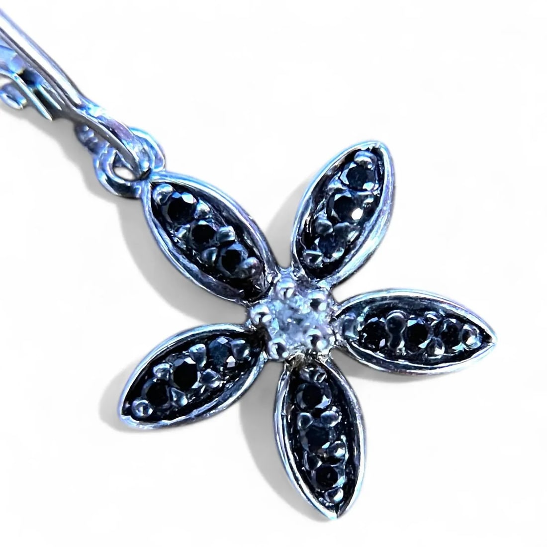 Black Diamond Flower Earrings - 2 Pieces - 4