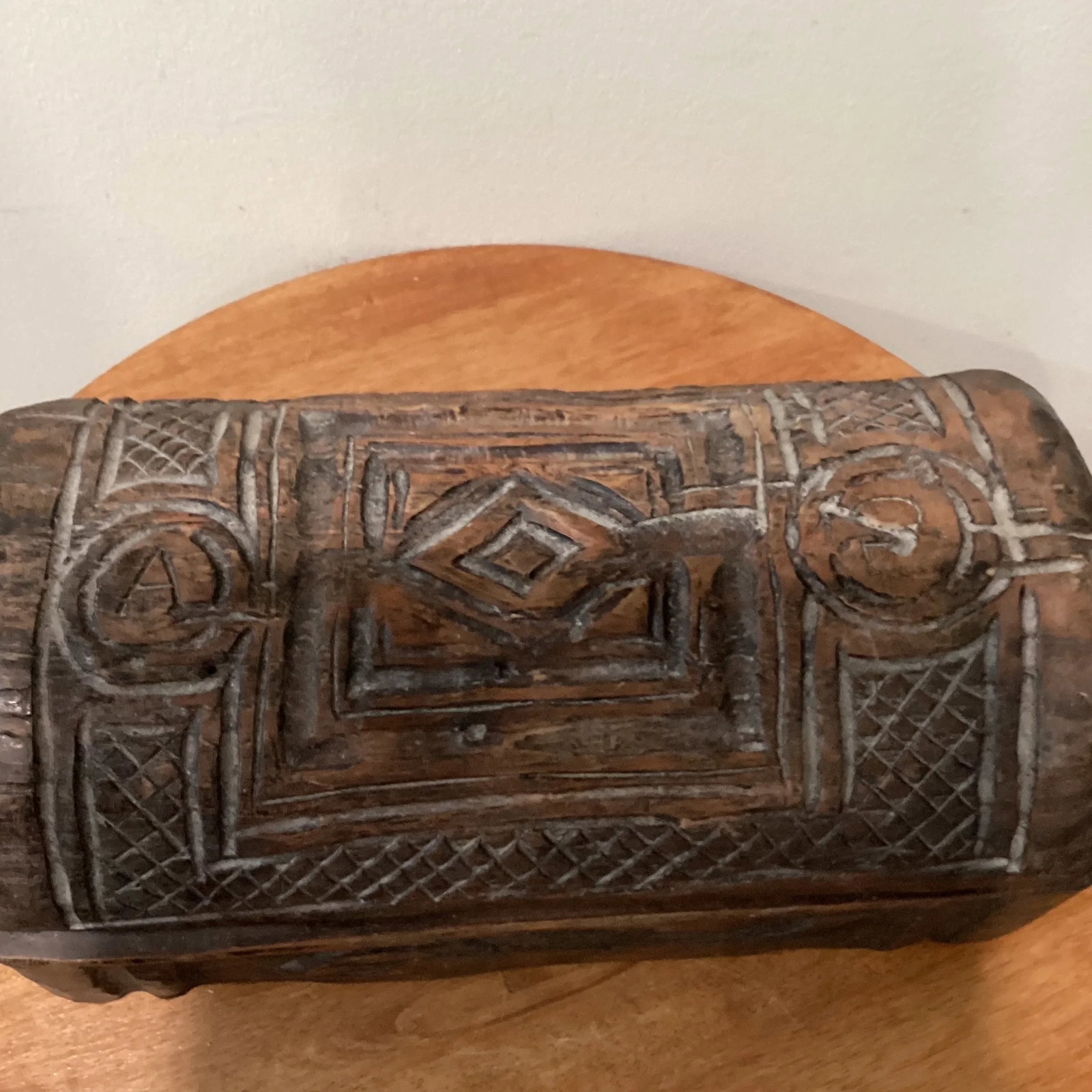 Antique Carved Wood Jewelry Letters Keepsake Box With Letters and Fish Carving - 10