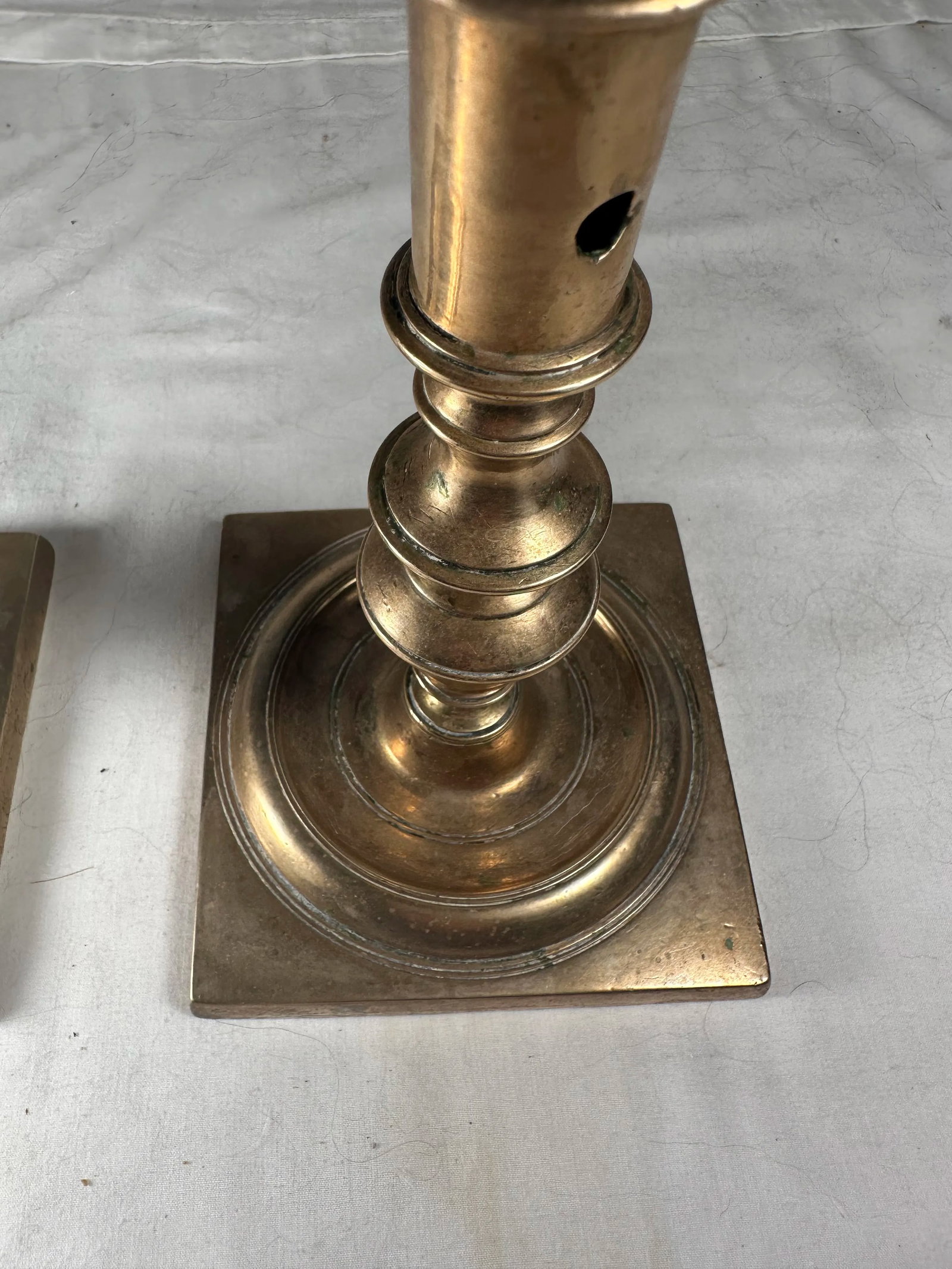 Antique 17th Century Pair of Dutch Bronze Candlesticks. - 6
